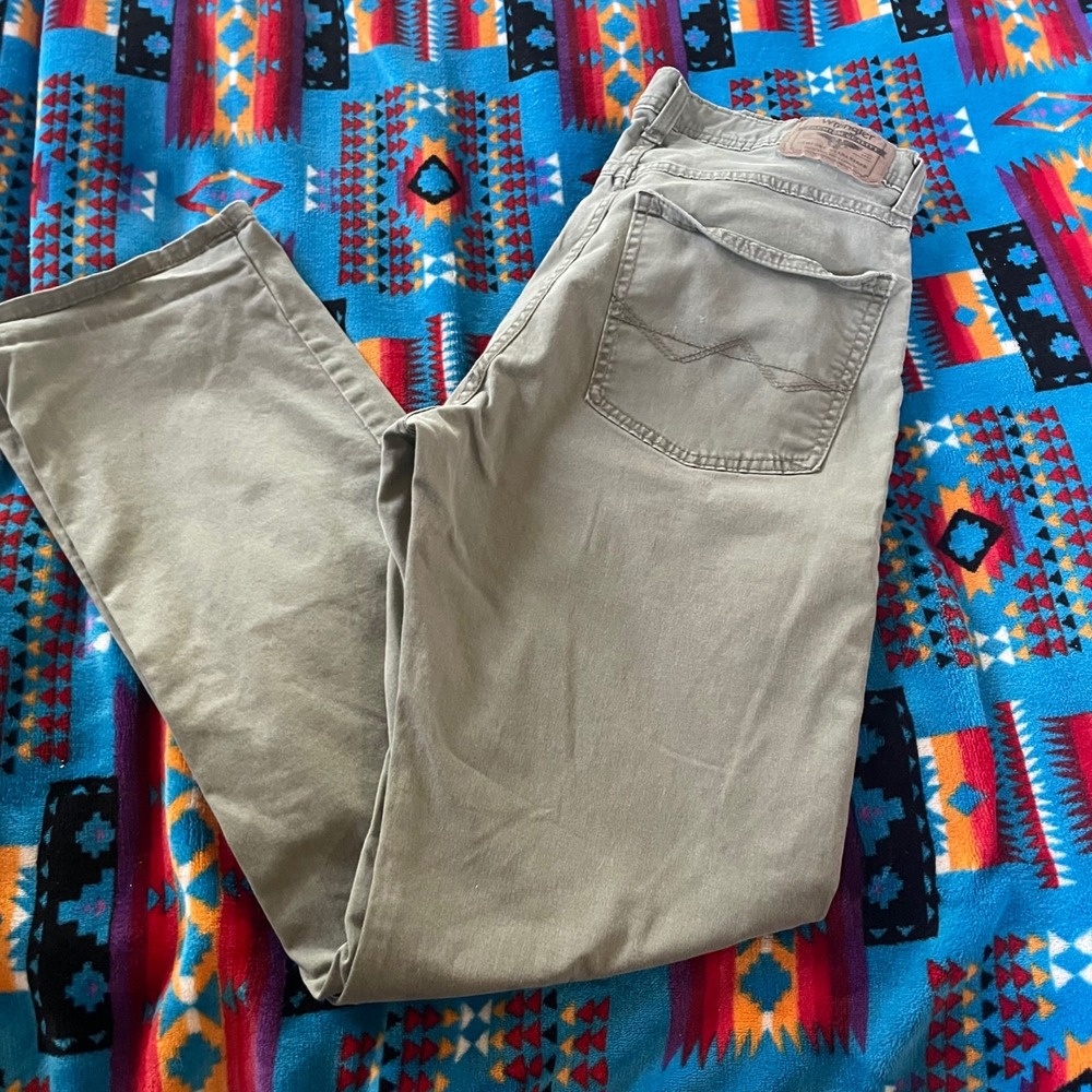 Wrangler Straight Fit Men's Casual Olive Khaki Pants Size 30x30